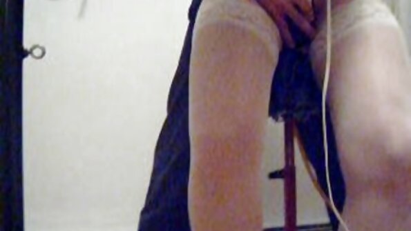 Classy Caprice und Dido Angel haben nasse Unterhaltung