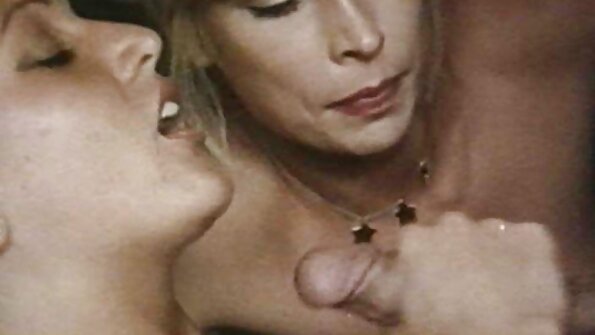 Francesca Dicaprio hat eine verführerische Knallunterhaltung