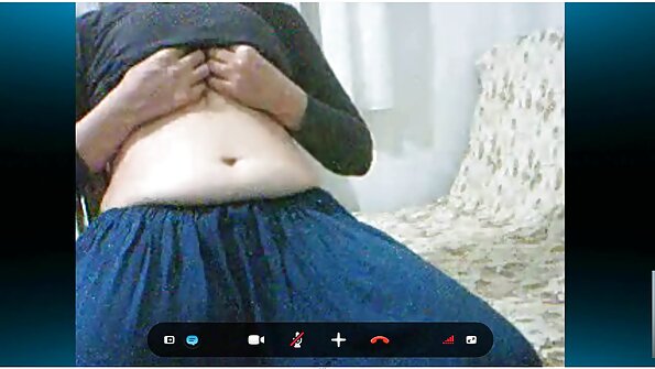 Kyle Page และ MILF Julia Ann มีเซ็กส์สามคน