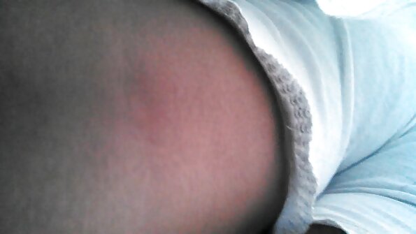 Yasmeena เจี๊ยบที่แปลกใหม่ได้รับหีอัฟกานิสถานของเธอใช้