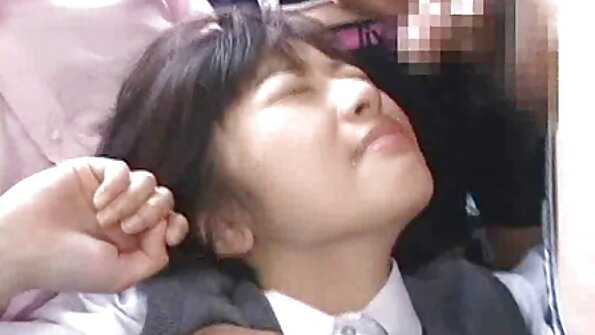 Die sinnliche Blondine Belle Claire hat eine leidenschaftliche Sexsession