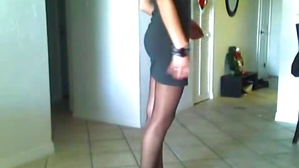 Busty MILF gets cum บนหน้าอกของเธอใน POV สไตล์