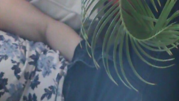 สวยงาม ผมสีน้ำตาล ที่รัก ผ่านไป ลึกลงไป กับ เป็ ยากมาก bbc