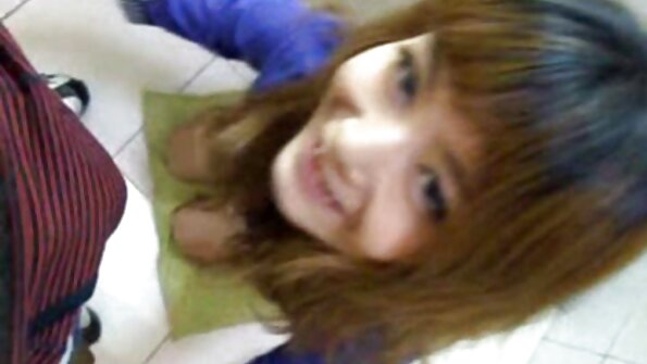 Dahlia Sky ถูกทำลายอย่างสิ้นเชิงและ DPd โดยไม่กี่ไก่