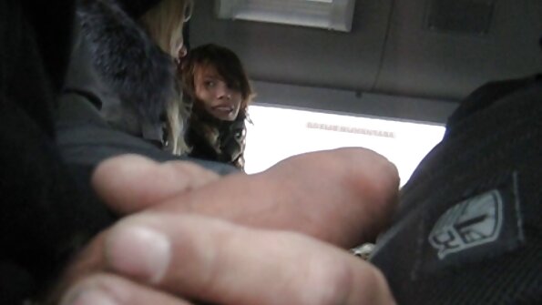 Xander Corvus รายล้อมไปด้วยผู้หญิงเจ้าเล่ห์มากมาย