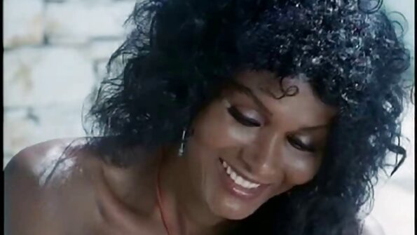 Misha Cross lässt sich nach der Party ins Arschloch ficken