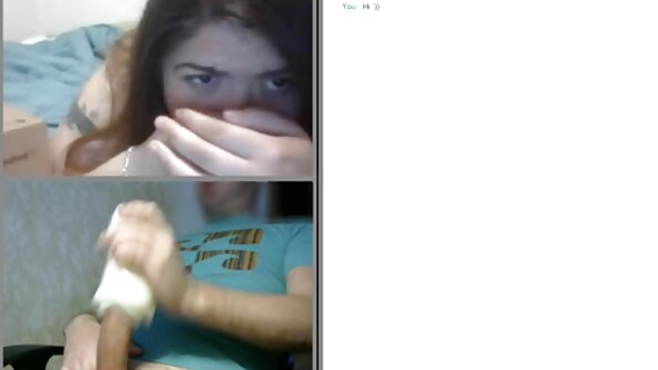 Cutie Jaye Summers saugt das Sperma aus einem großen schwarzen Schwanz