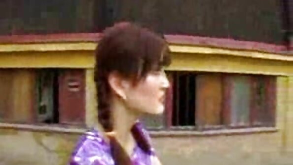 Gianna Dior มีเซสชั่นเซ็กซ์บำบัดกับเพื่อน