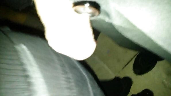 TSA Hottie Adriana Chechik fickt einen gut bestückten Fremden