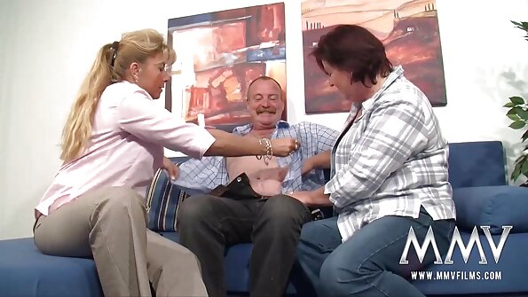 Großer schwarzer Schwanz benutzt total ein weißes brünettes Babe